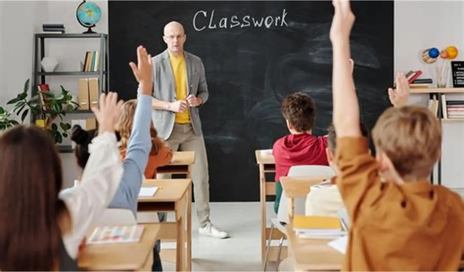 Description: Book the best reliable home tutors in Islamabad Expressway Islamabad. Improve grades with personalized teaching and concept-focused learning approach.